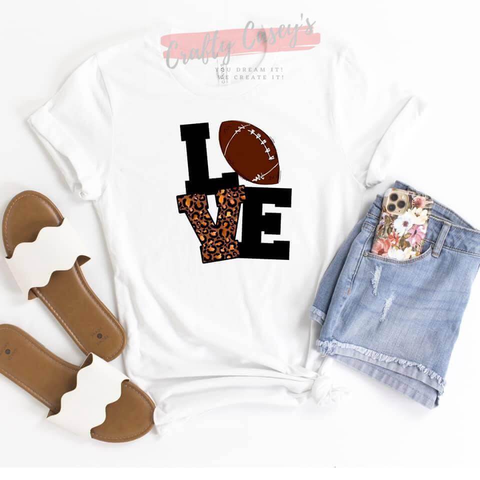 Love Football -Sports Unisex T-shirt.