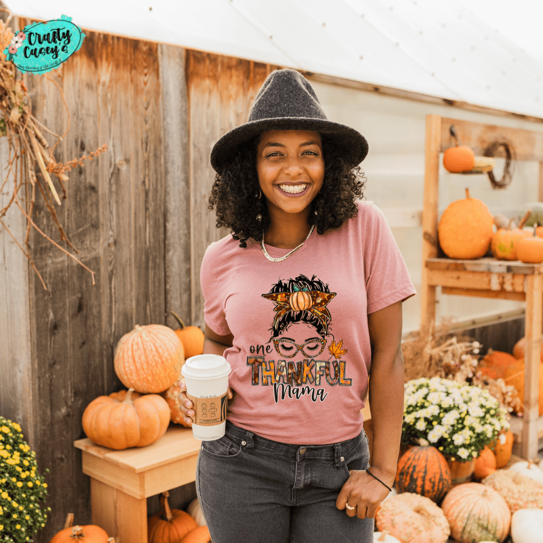 One Thankful Mama- Mom Skull Tee -T-shirt